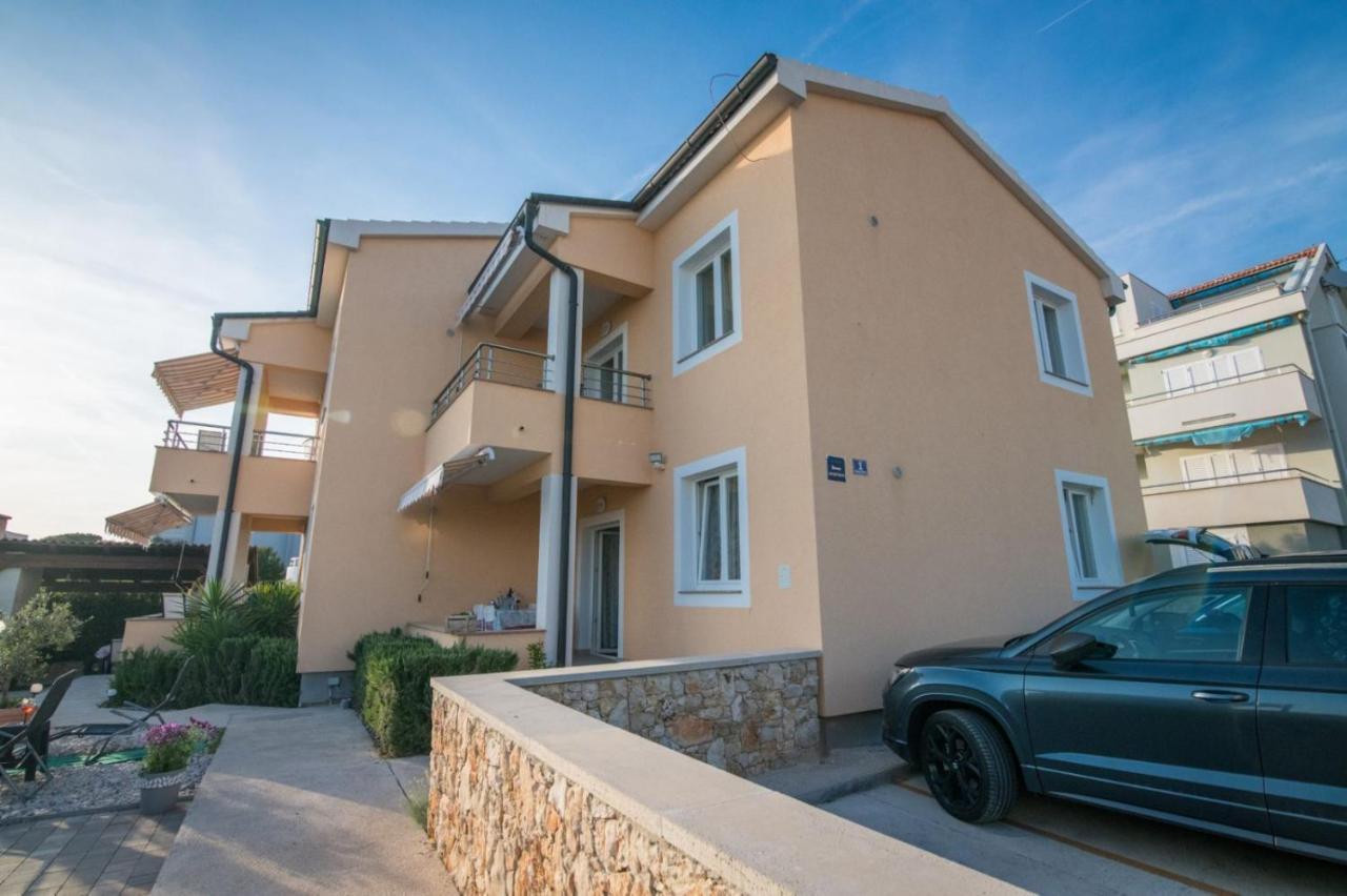 Apartment Pikulo 诺瓦利娅 外观 照片